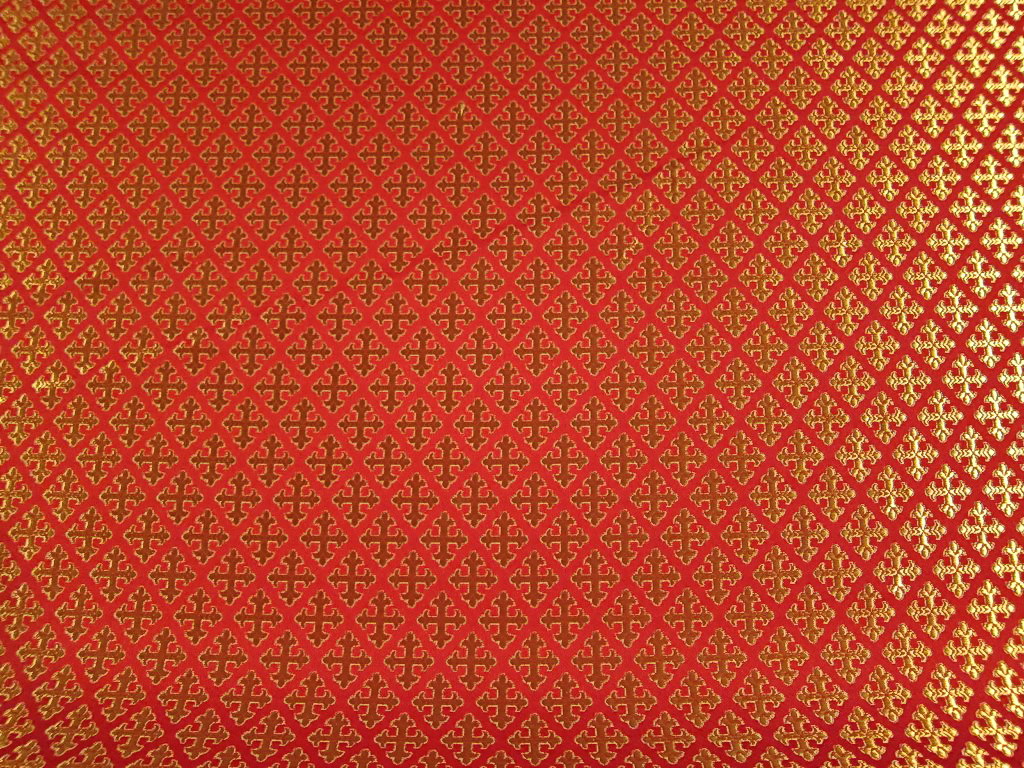 Крест полиставрий красный шелк с золотом